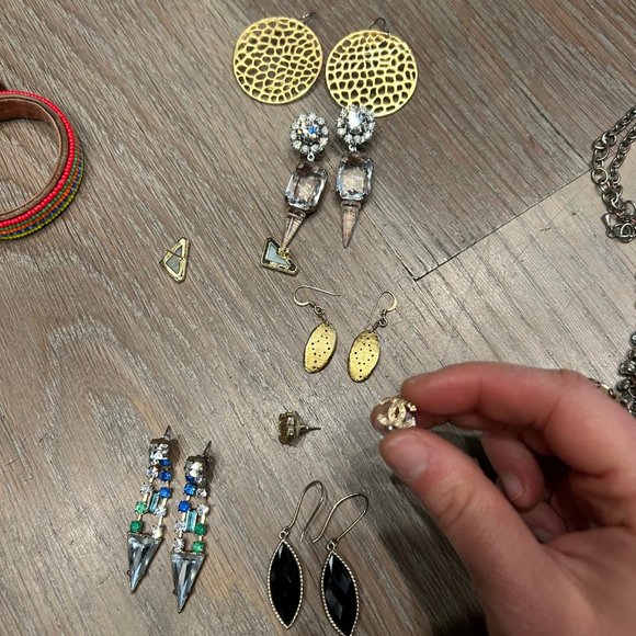 Jewelry bundle - Picture 2 of 10